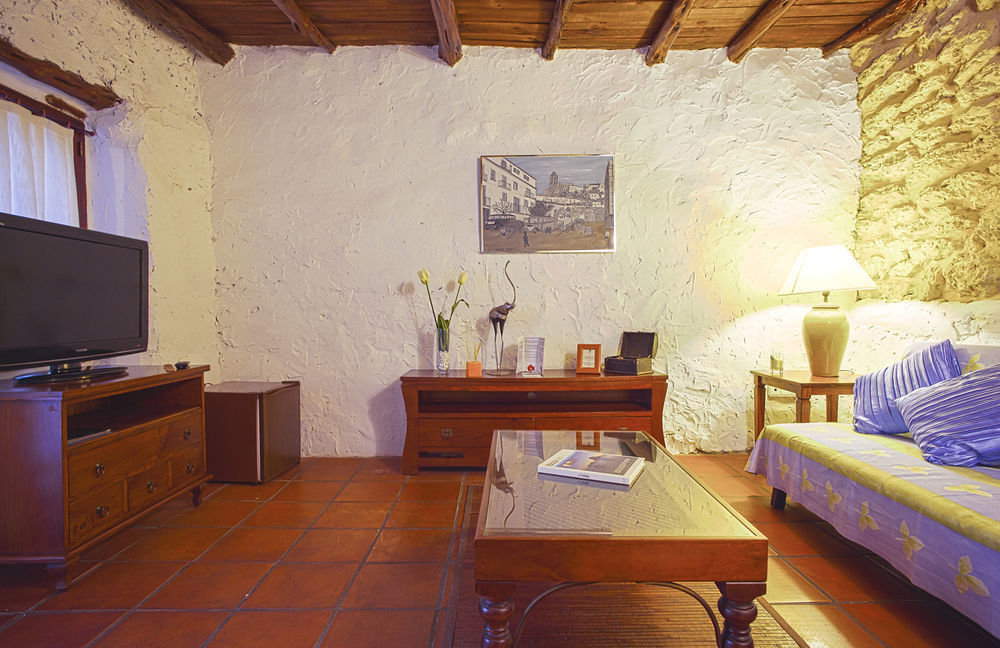 Can Pere Lifestyle & Spa Cala Llonga  Exterior foto